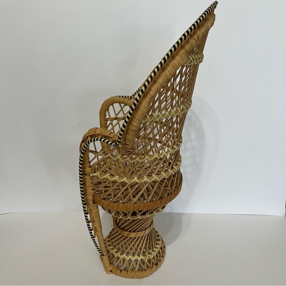 Vintage Wicker Doll Peacock Chair or Plant Stand - Picture 3 of 7